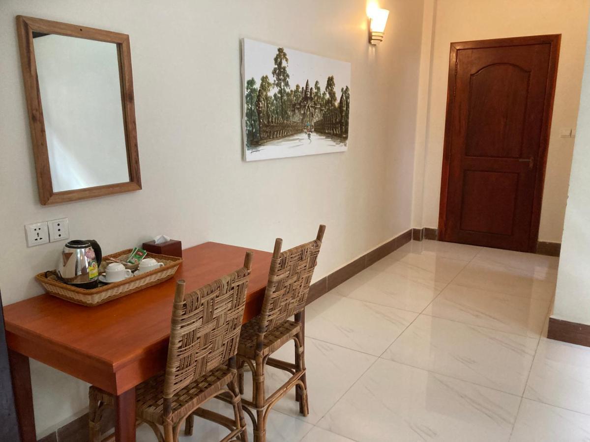 Lily Pad Boutique Hotel シェムリアップ エクステリア 写真